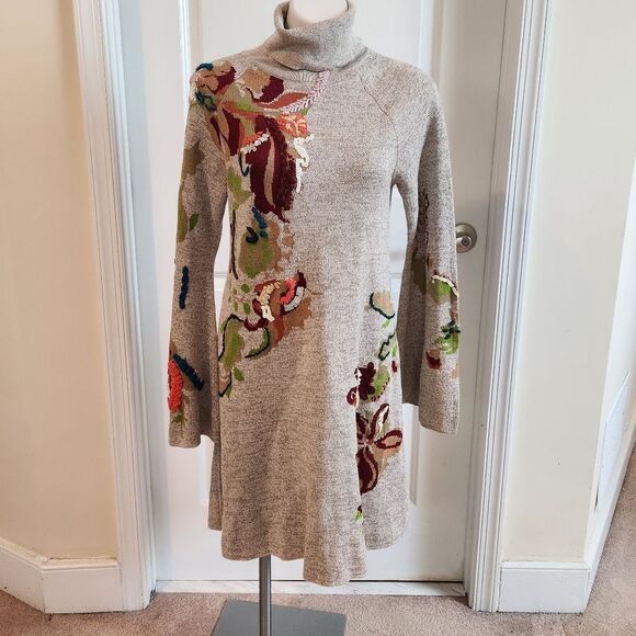Anthropologie Dresses & Skirts - Stunning Anthropologie sweater dress Swing with Petals, new with tags, size M